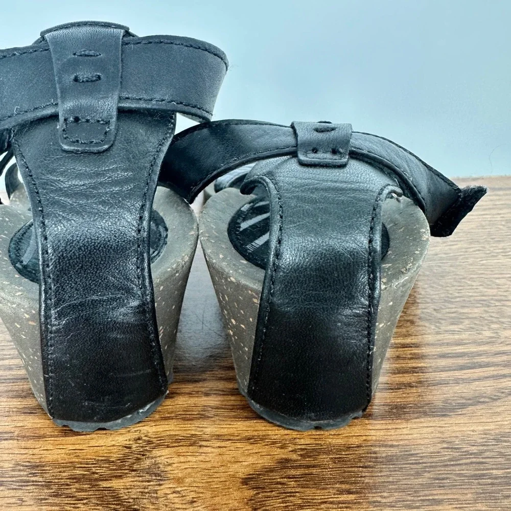 Teva zirra wedge